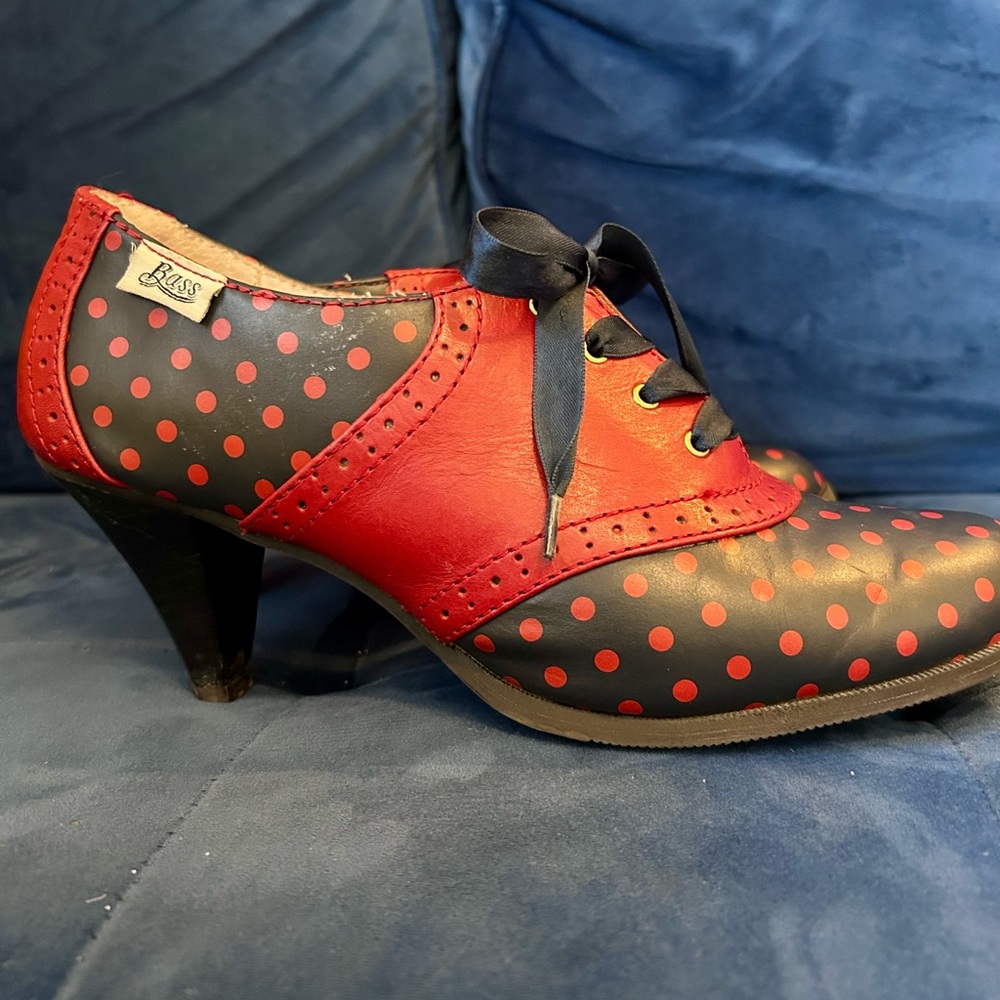 Bass x Rachel Antonoff Navy and Red Polka Dot Heeled Oxford - Picture 2 of 9
